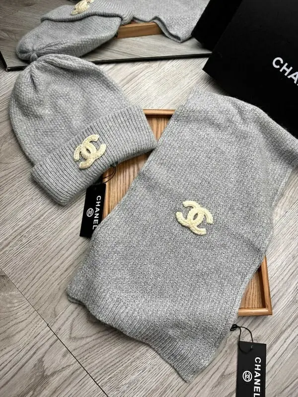 chanel hat and echapres set s_12553b4